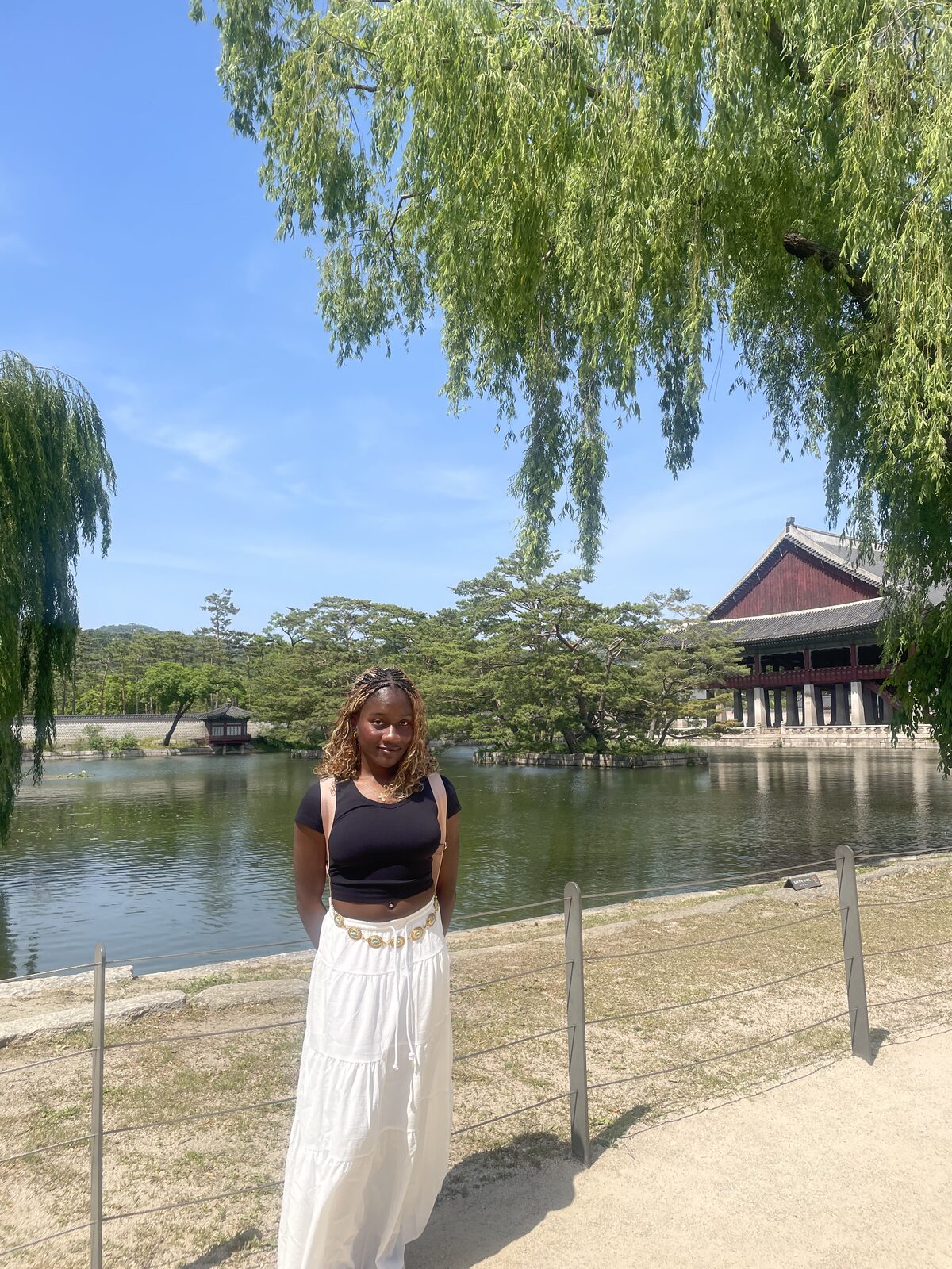 Gyeonghoeru Pavilion pond