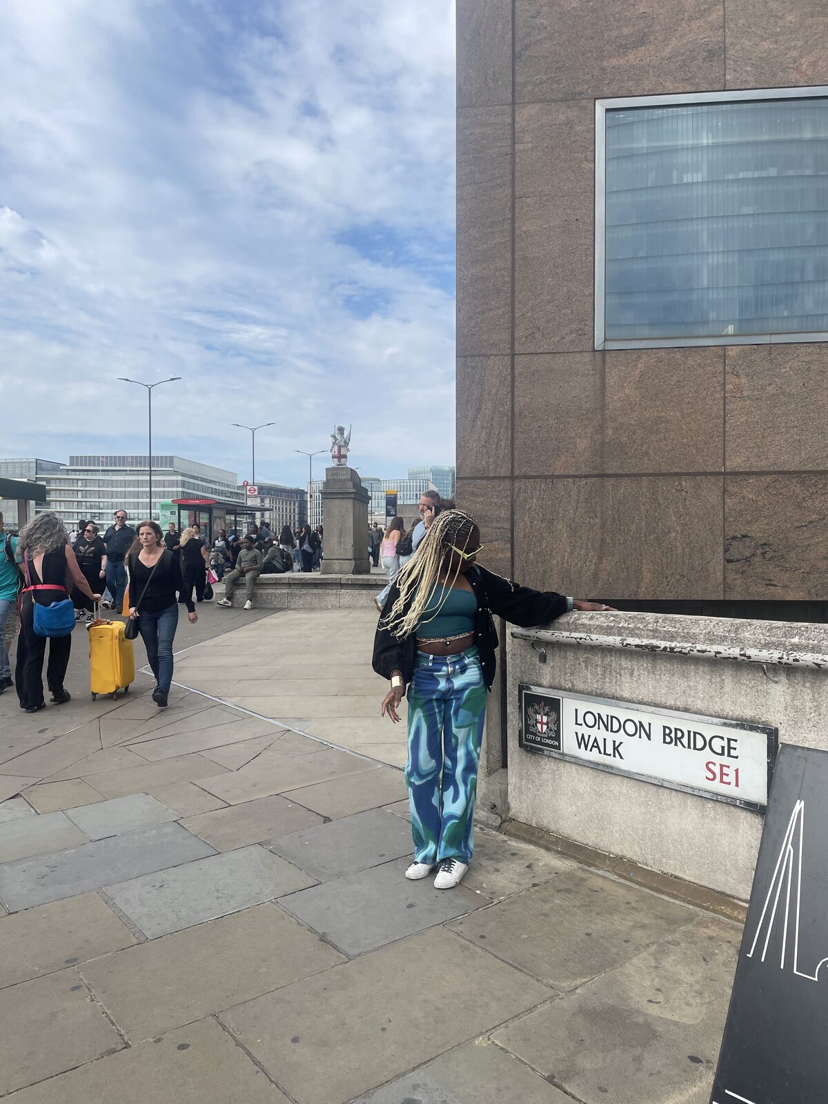 London Bridge Walk